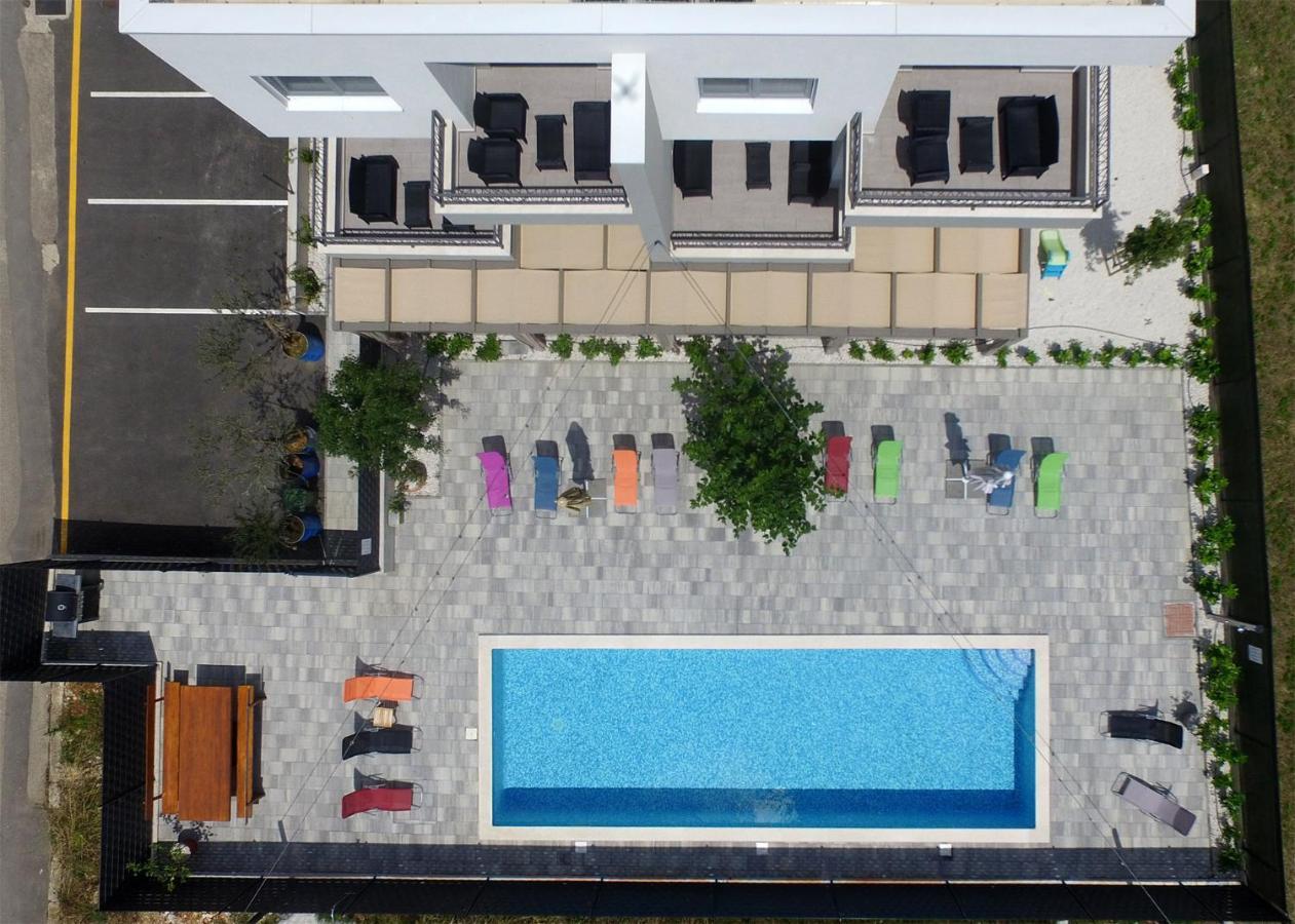 Bulli Croatia Hotel Donji Seget Екстериор снимка