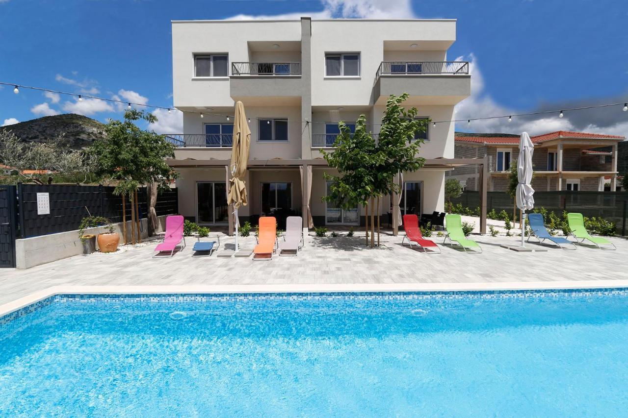 Bulli Croatia Hotel Donji Seget Екстериор снимка