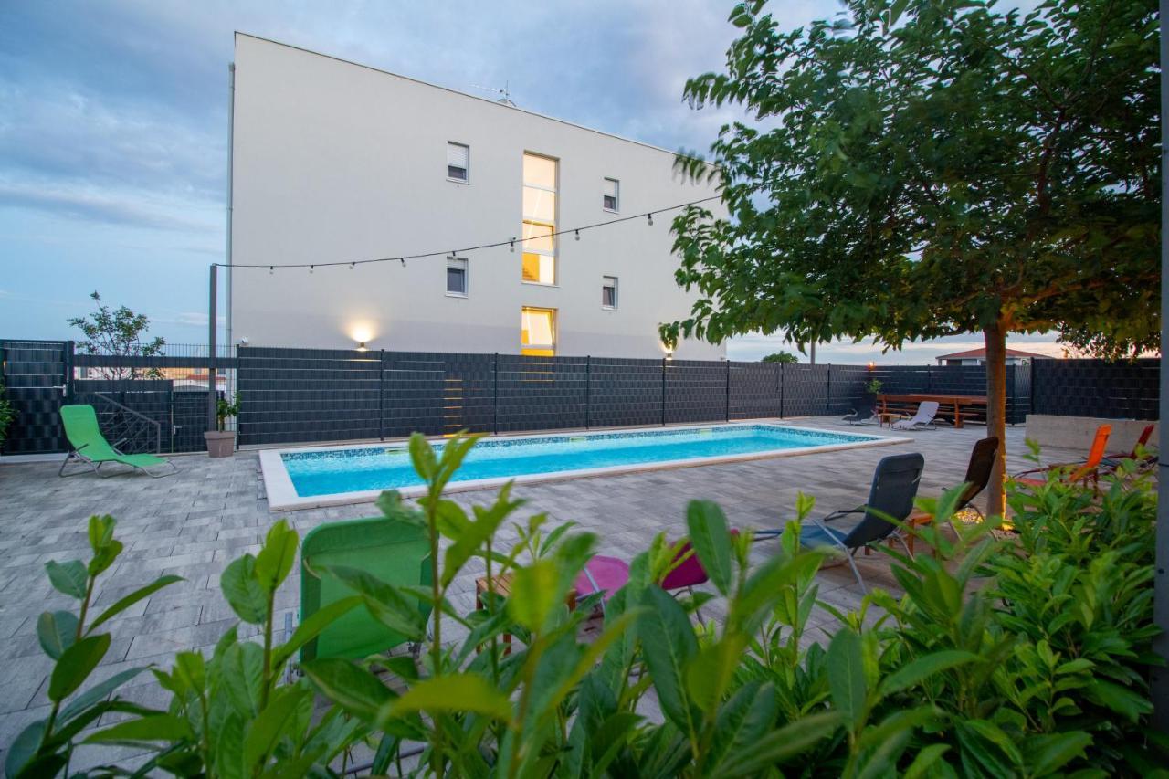 Bulli Croatia Hotel Donji Seget Екстериор снимка